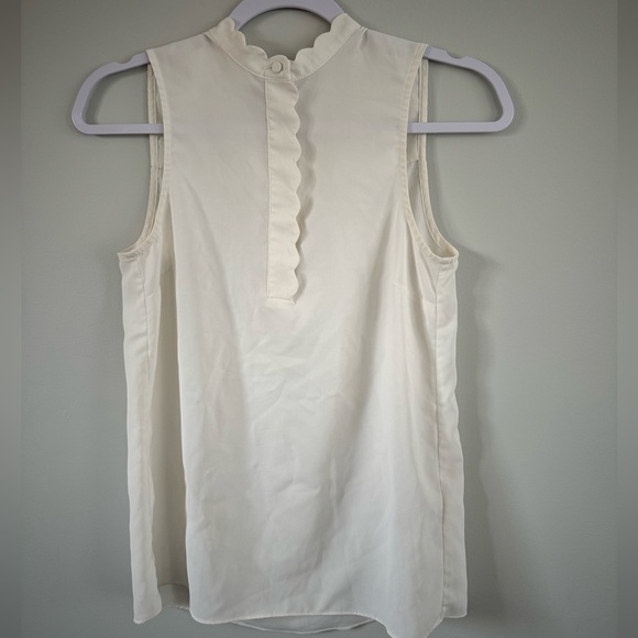 Flowy Tank Top - Picture 1 of 1